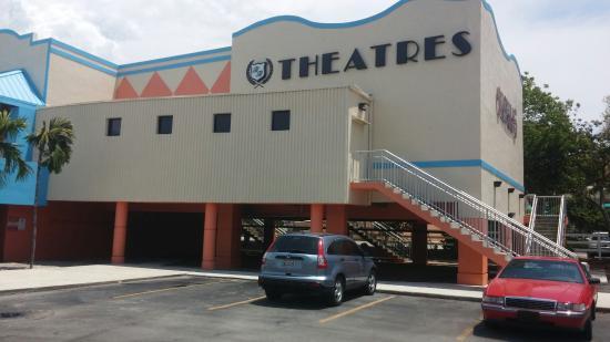 B&B Theatres Tavernier Cinema 5